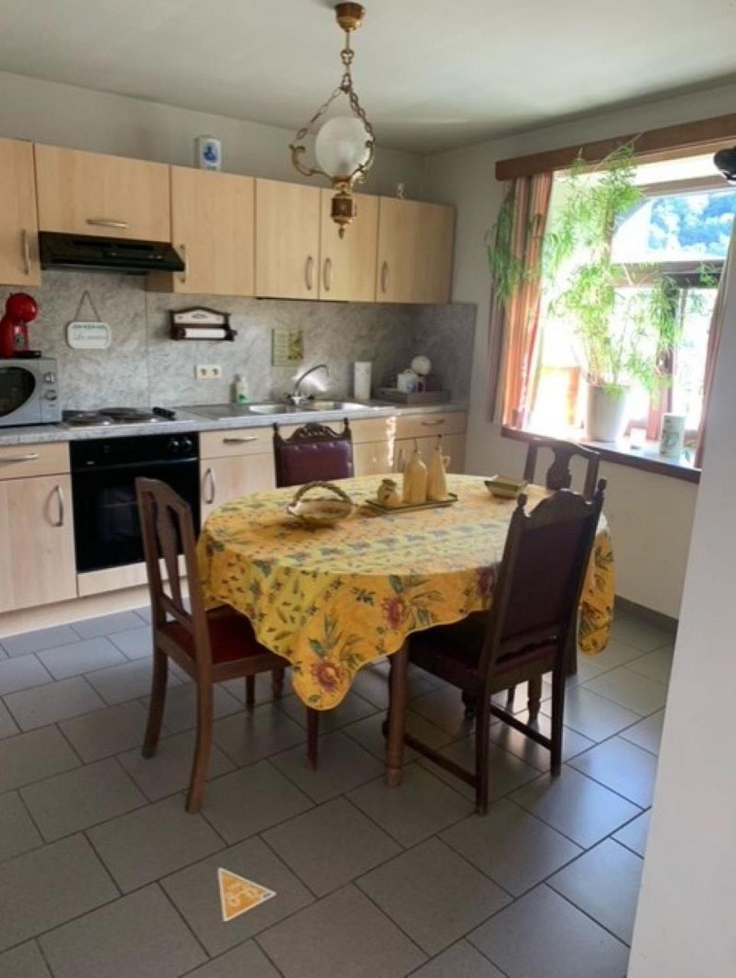 B&B Foret D'Animaux Bouillon Luaran gambar