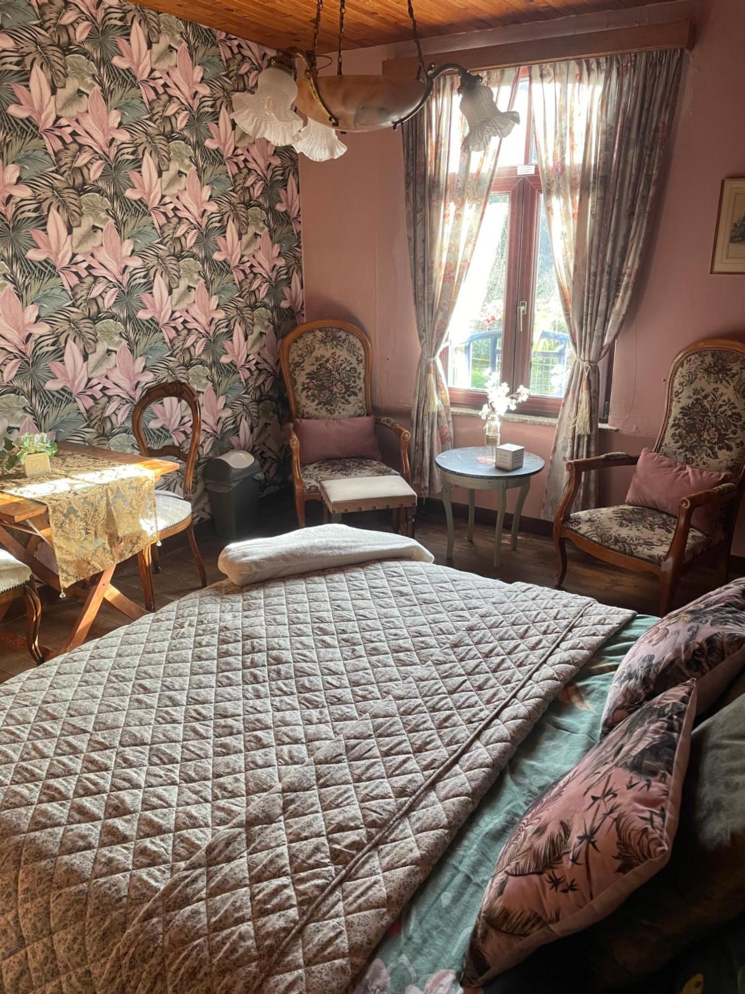 B&B Foret D'Animaux Bouillon Luaran gambar